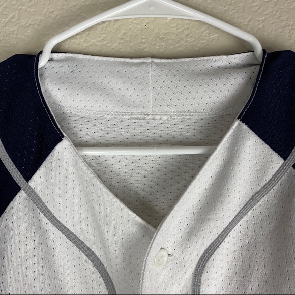 Majestic New York Yankee Jersey - Picture 4 of 7